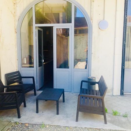 Villa Tarbis Tarbes Centre Ville , Appartements Tout Confort ภายนอก รูปภาพ