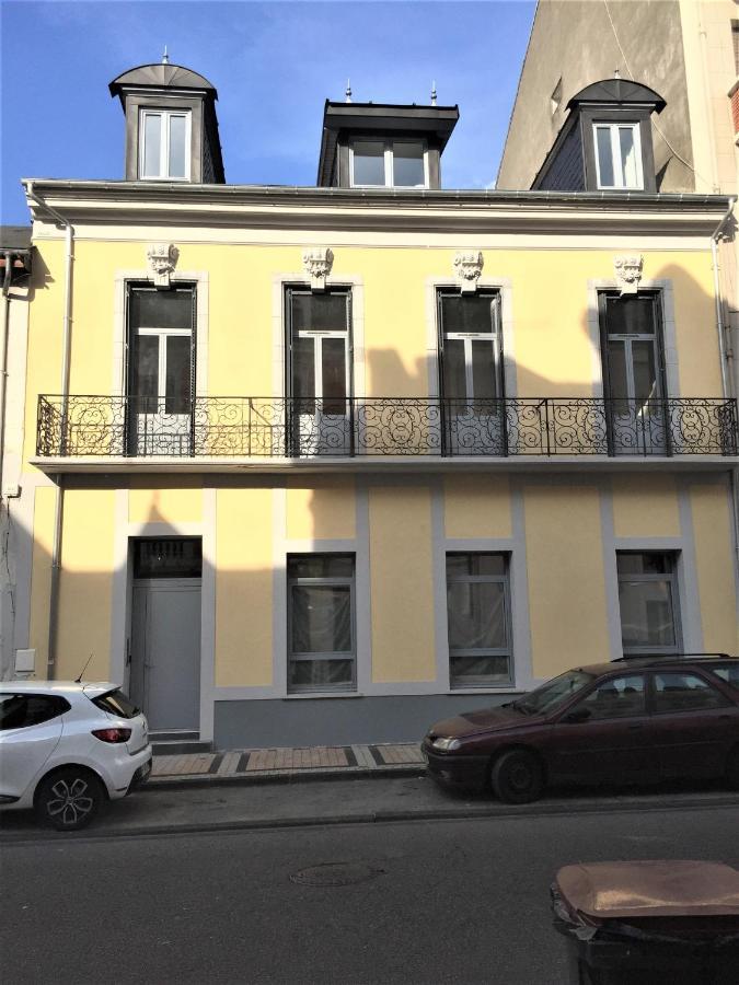 Villa Tarbis Tarbes Centre Ville , Appartements Tout Confort ภายนอก รูปภาพ