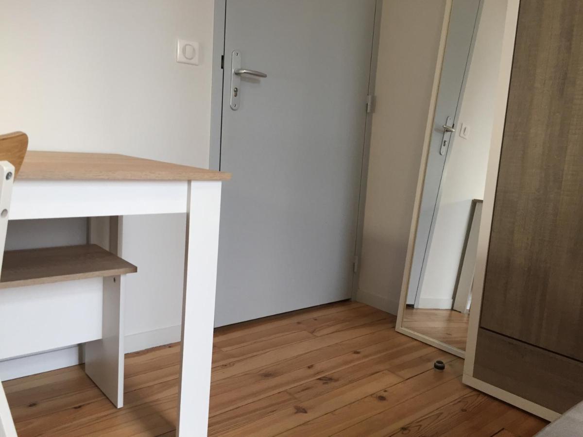 Villa Tarbis Tarbes Centre Ville , Appartements Tout Confort ภายนอก รูปภาพ